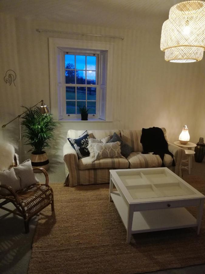 Next Door At Broomfield House Midleton Zewnętrze zdjęcie
